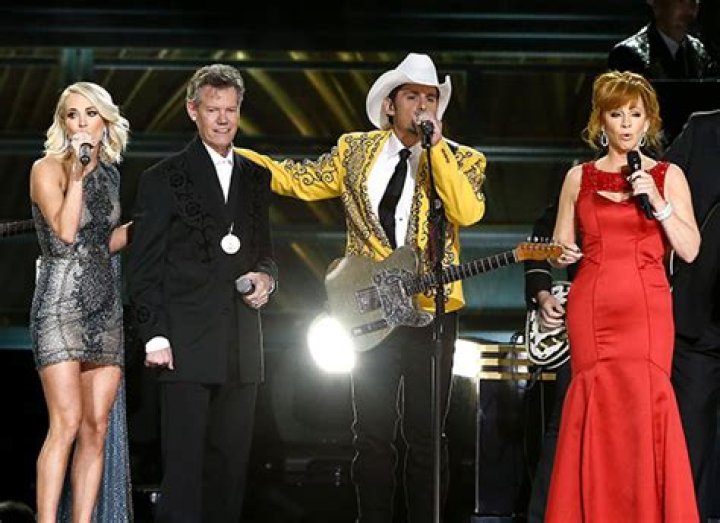 2016 CMAs Best Moments — See The CMA Awards Show Highlights