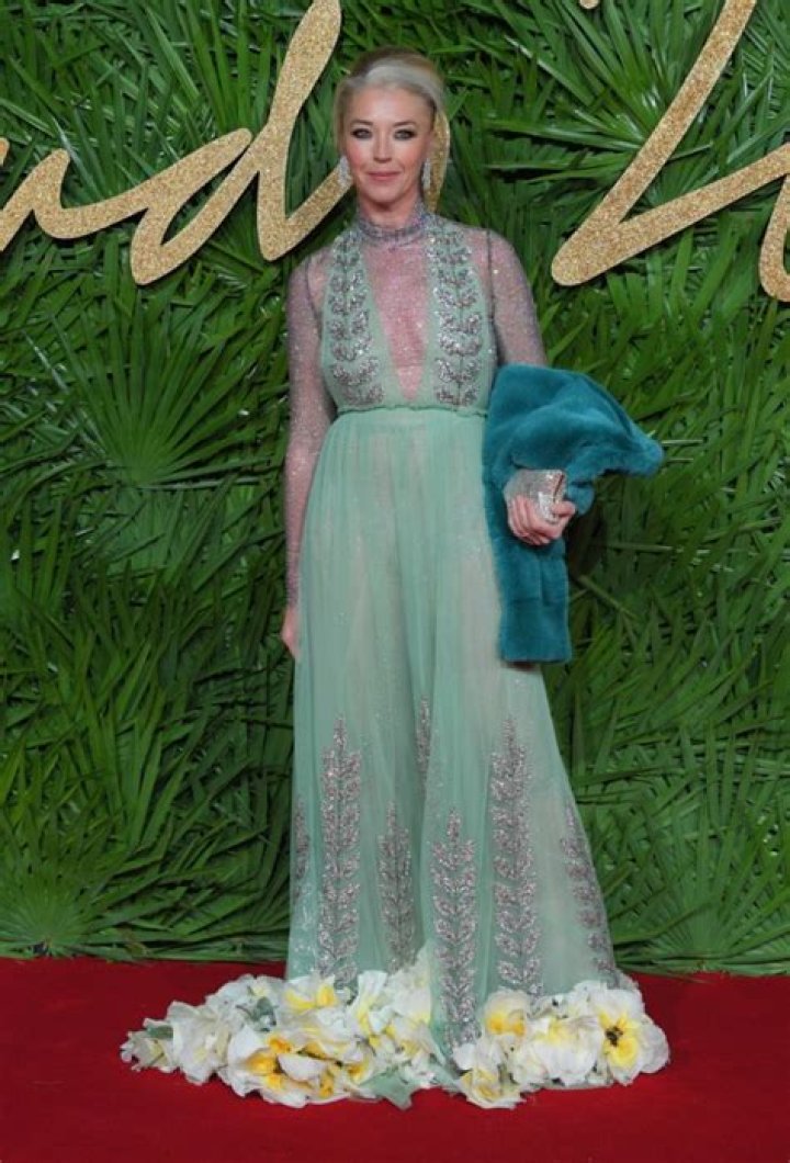 2017 British Fashion Awards Red Carpet Photos — PICS