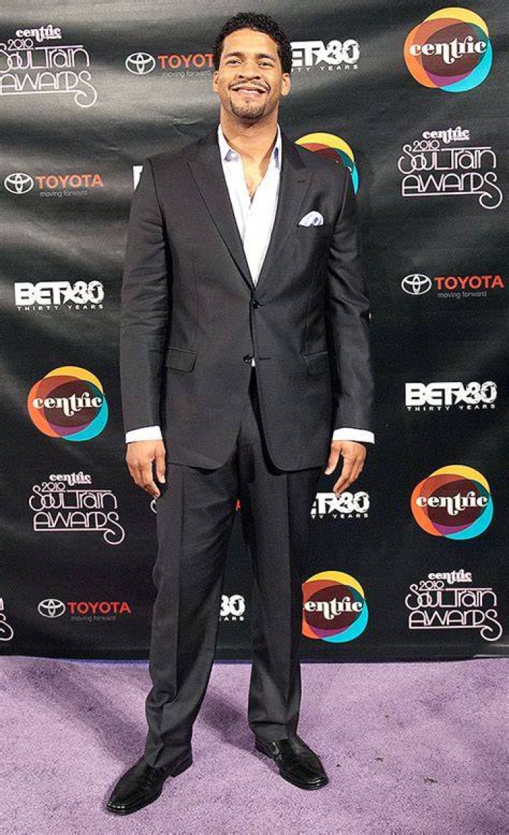 5 Facts About The BET Star Dead At 38 – Hollywood Life