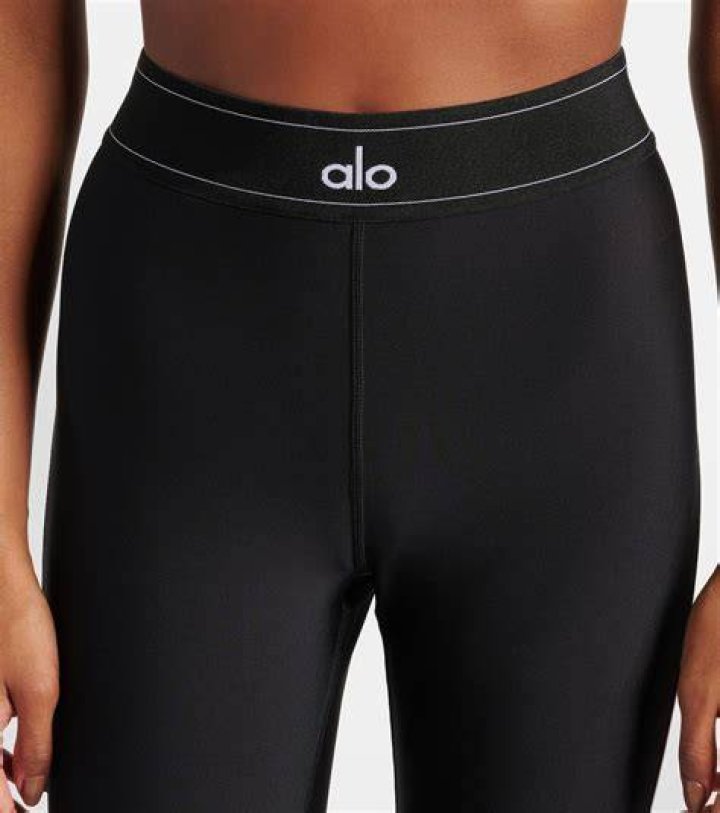 5 Leggings That Are Just As Good As Alo Yoga & Are On Sale For Less Than A Quarter Of The Price