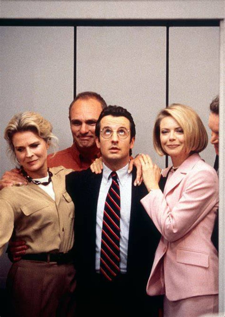 5 Things About The ‘Murphy Brown’ Star Dead At 86 – Hollywood Life