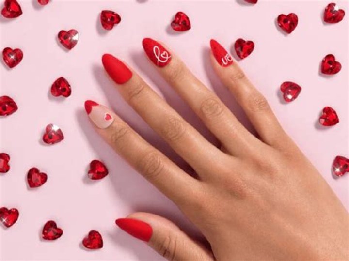 5 Valentine’s Day Manicures You Can Do At Home For Less Than $15 – Hollywood Life