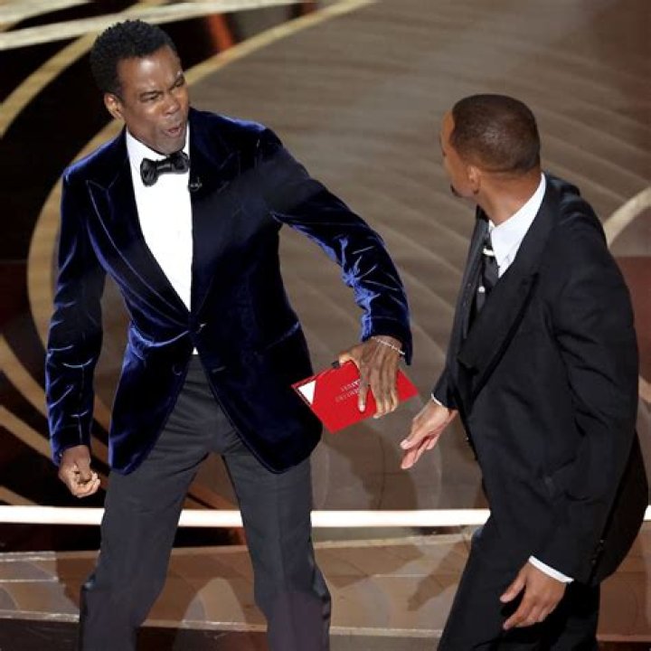 50 Cent Supports Will Smith After Slapping Chris Rock At The Oscars – Hollywood Life