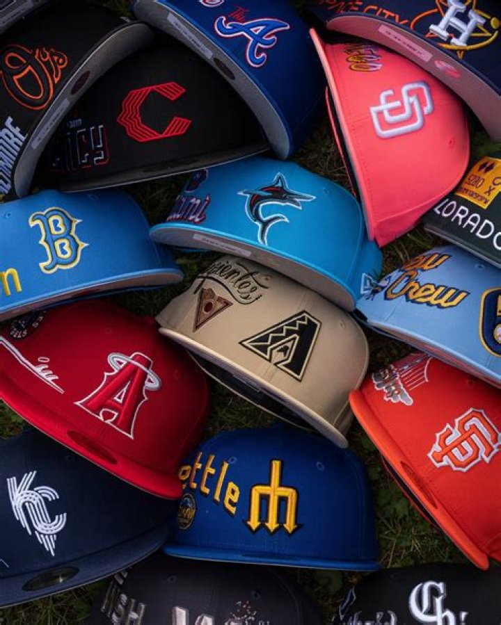 7 Celebs Rocking Baseball Caps With Their Bikinis – Vanessa Hudgens & More