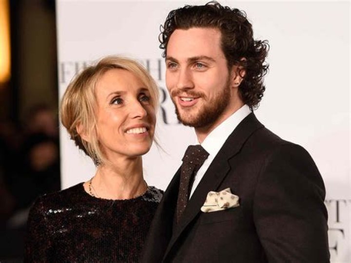 Aaron Taylor-Johnson, 31, & Wife Sam, 54, Kiss After Renewing Wedding Vows