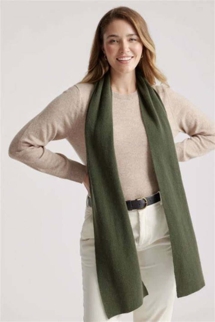 Add Some Flare to Your Look With the Best Cashmere Scarf