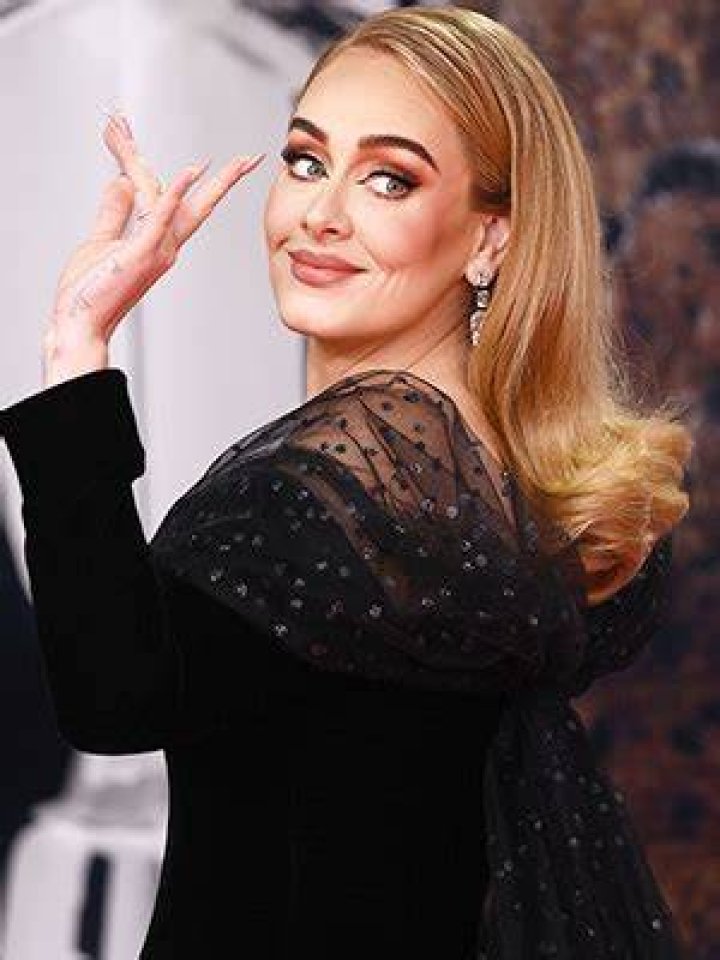 Adele Is Makeup Free For Rehearsal In London: Photos – Hollywood Life
