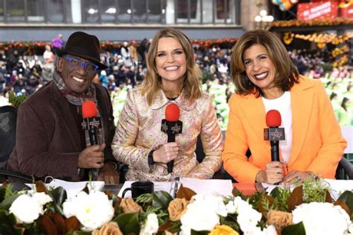 Al Roker Returns to Macy’s Thanksgiving Day Parade After Health Scare – Hollywood Life