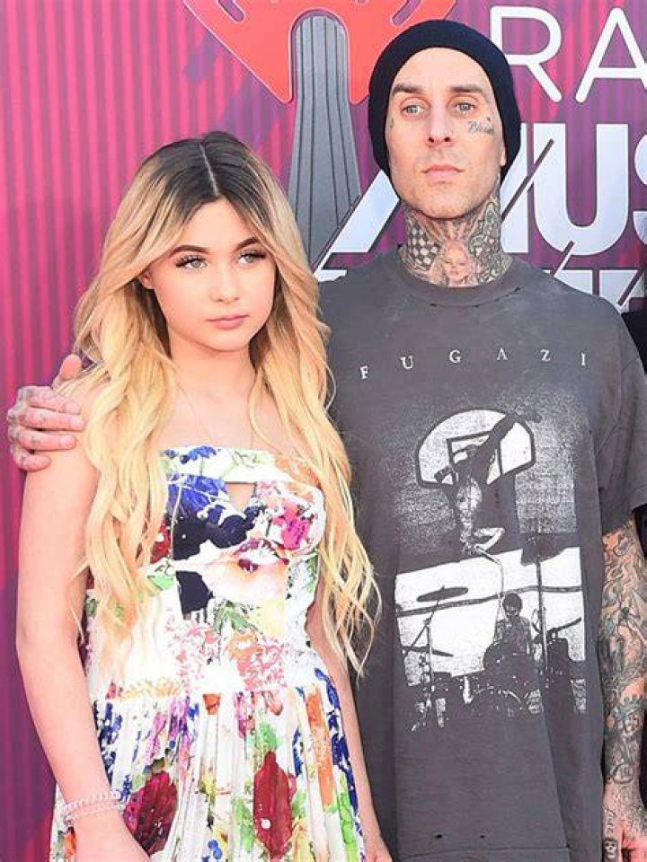 Alabama Barker Goes To Club After Dad Travis Postpones Shows – Hollywood Life