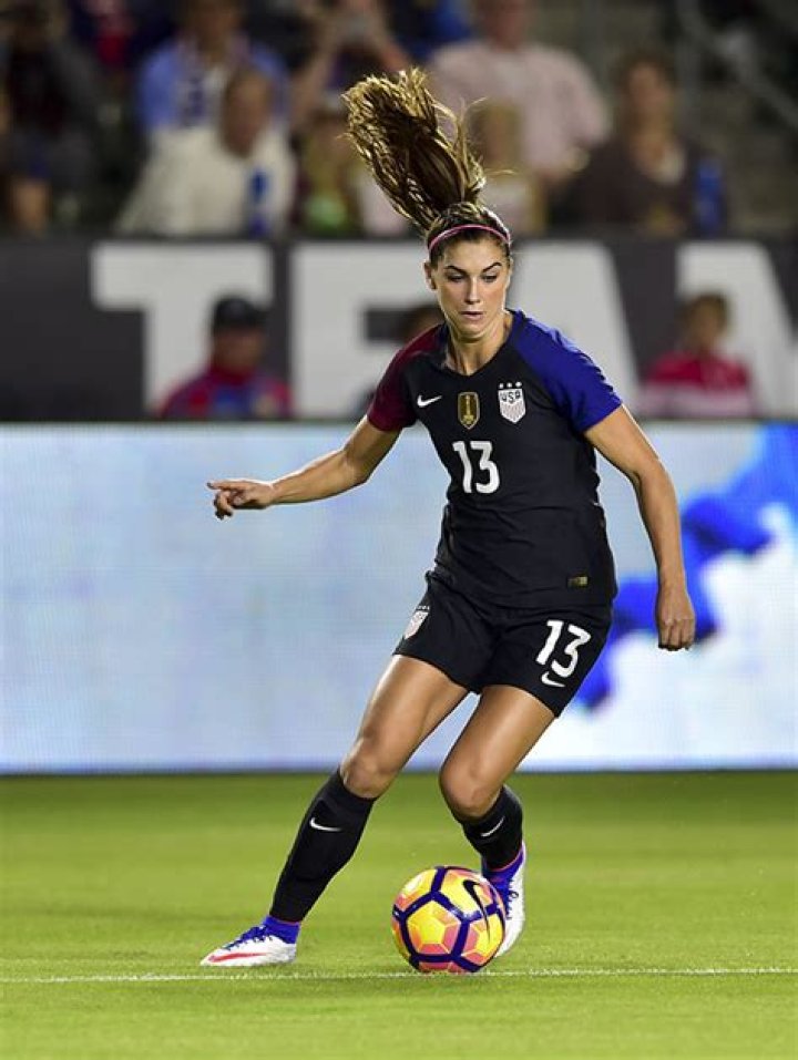 Alex Morgan: US Women’s Soccer Team Ready To Strike For Equal Pay — Do You Agree?