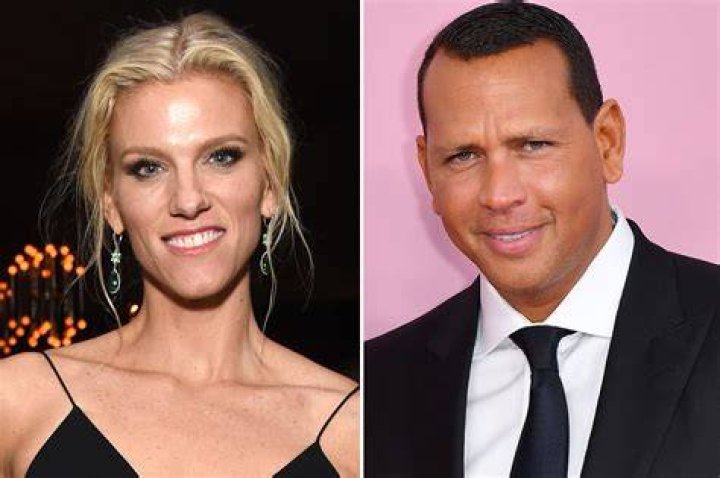 Alex Rodriguez Parties With Ben Affleck’s Ex Lindsay Shookus At Her Intimate Birthday Bash