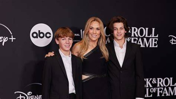 All About Her 2 Boys – Hollywood Life