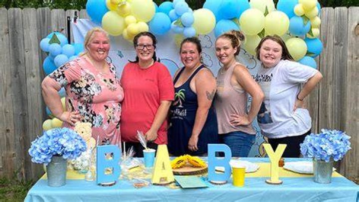 All About Her 4 Daughters – Hollywood Life