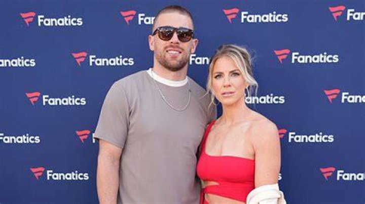 All About Her Marriage To Zach – Hollywood Life