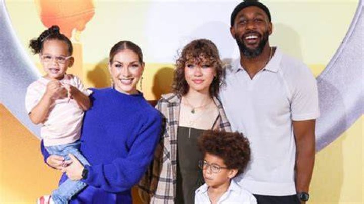 Allison Holker Snuggles Up To Kids Maddox, 7, & Zaia, 3, Nearly 3 Months After Twitch’s Tragic Death