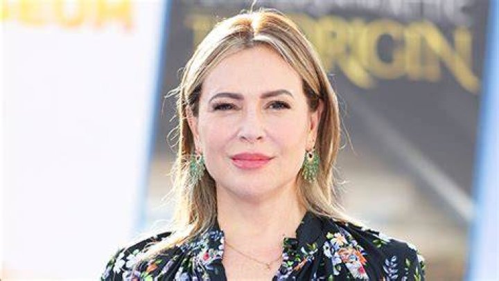 Alyssa Milano Goes Makeup-Free On Her 50th Birthday: Photo – Hollywood Life