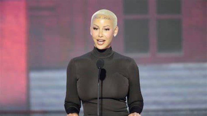 Amber Rose’s Boob Job — Thought Breast Reduction Would Make Her Less Sexy – Hollywood Life