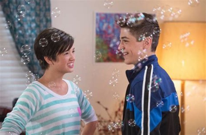 ‘Andi Mack’ Video Of Andi & Jonah’s Best Moments — Exclusive – Hollywood Life
