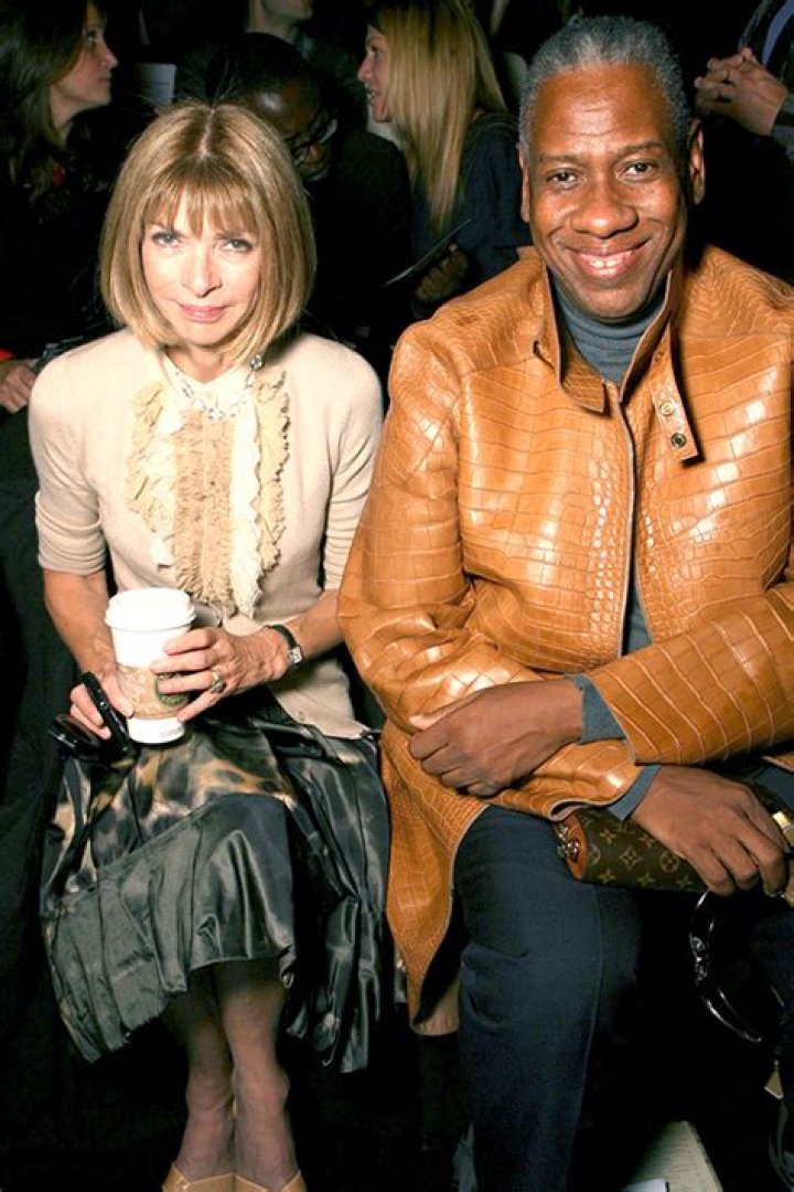 André Leon Talley Calls Out Anna Wintour Over Apology To ‘Vogue’ Staff – Hollywood Life