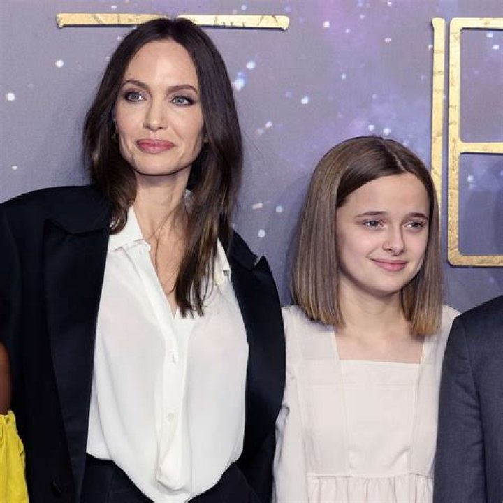 Angelina Jolie and Daughter Vivienne Spotted on Rare Outing Together – Hollywood Life