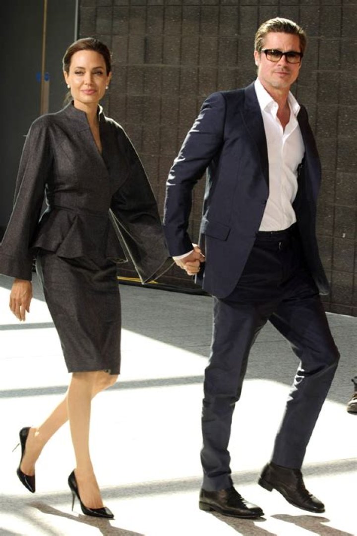 Angelina Jolie: Is She Calling Off The Wedding To Brad Pitt?