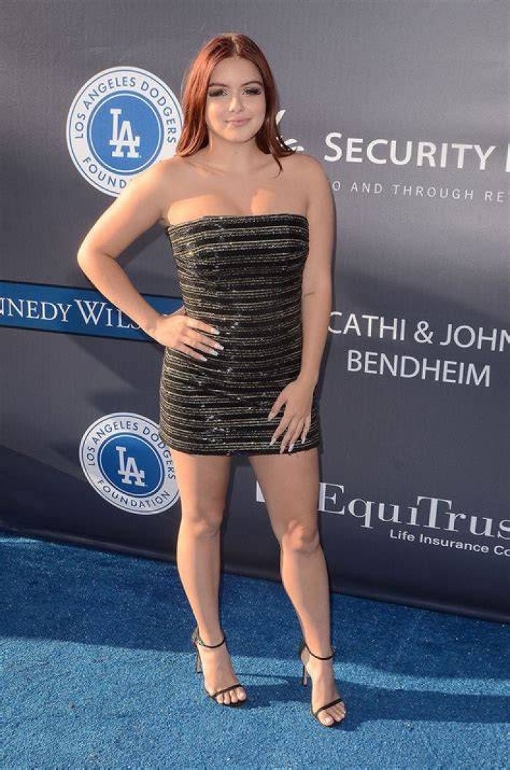 Ariel Winter’s Hottest Mini Dress Looks: See Pics