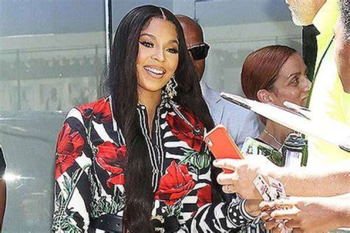 Ashanti Shares Her Thoughts On Roe V Wade Being Overturned: ‘It’s Mind Boggling’