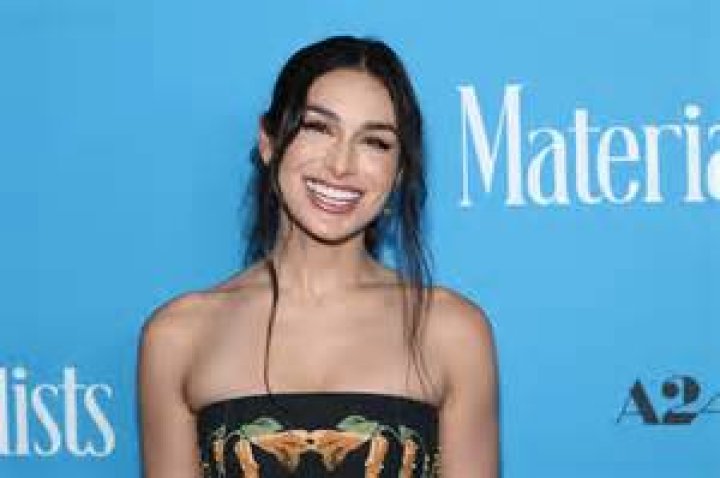 Ashley Iaconetti News, Photos and Videos – Hollywood Life
