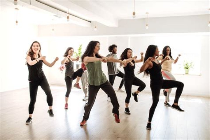 At Home With Lauren Ash: How The Star Is Staying Active With Zumba & Cooking Her Homegrown Veggies
