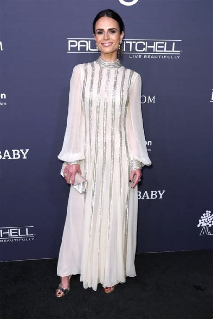 Baby2Baby Gala 2017 Red Carpet — PICS