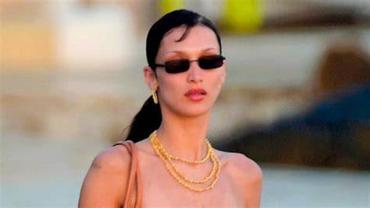 Bella Hadid Glows In Rare Makeup-Free Vacation Photos: ‘Purely Me’