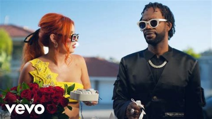 Bella Thorne & Juicy J’s ‘In You’ Music Video – Hollywood Life