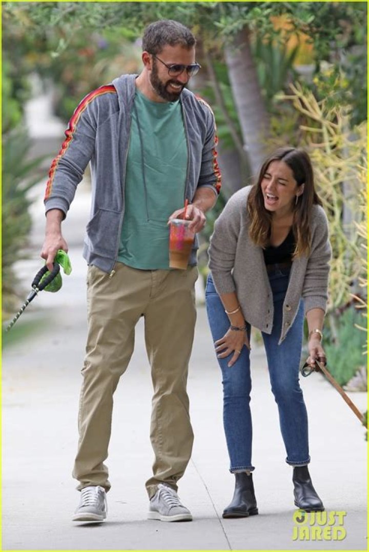Ben Affleck & Girlfriend Ana De Armas Step Out For The 1st Time With His 3 Kids — Pics