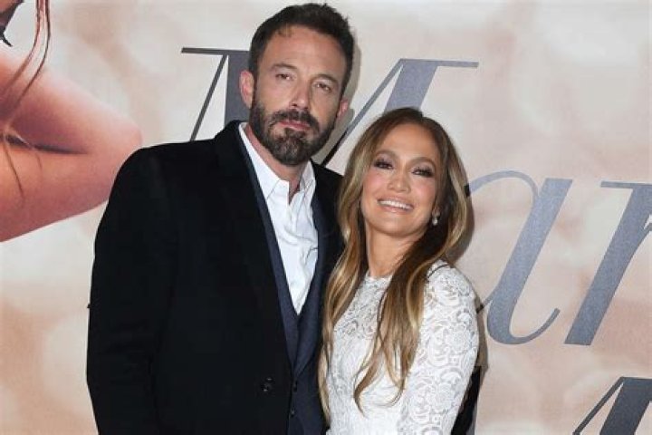 Ben Affleck & J.Lo ‘Dedicated’ To Making Their Romance Work As They Navigate Bi-Coastal Summer
