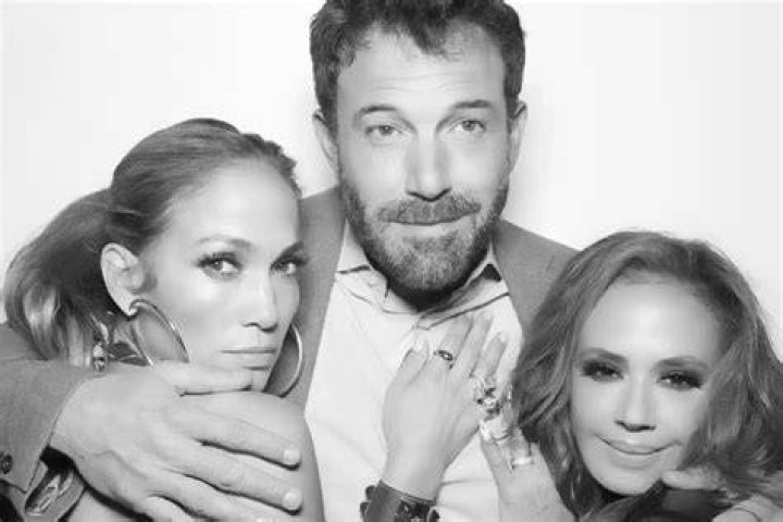 Ben Affleck Wraps His Arm Around J.Lo & The Couple Goes IG Official At Leah Remini’s Birthday Party