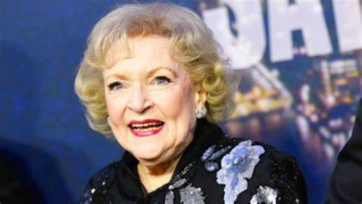 Betty White Dead: President Joe Biden, Henry Winkler & More Stars Mourn