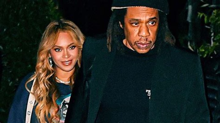 Beyoncé Rocks Red High Heels On Romantic Valentine’s Day Date With Jay-Z