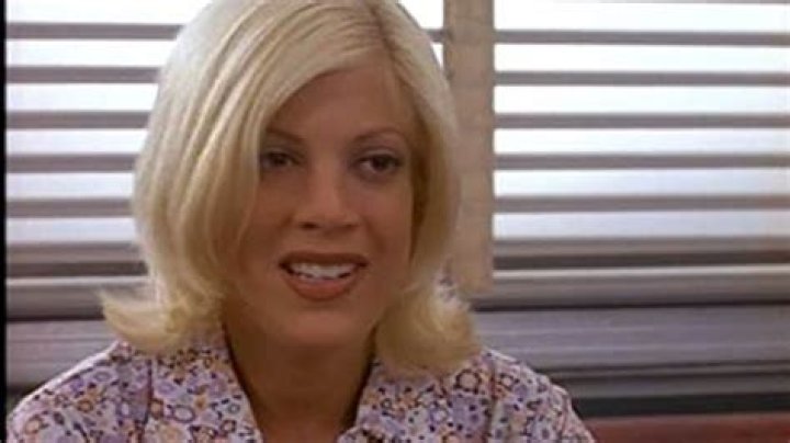 ‘BH90210’ Recap: Tori Spelling Stresses Over A Sex Scene With Brian & ‘Ray Pruit’ Returns