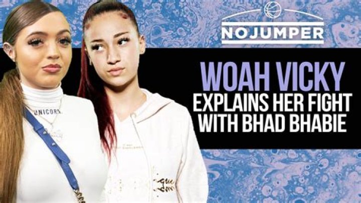 Bhad Bhabie & Woah Vicky Fight In New Video & Fans Are Freaking Out – Hollywood Life