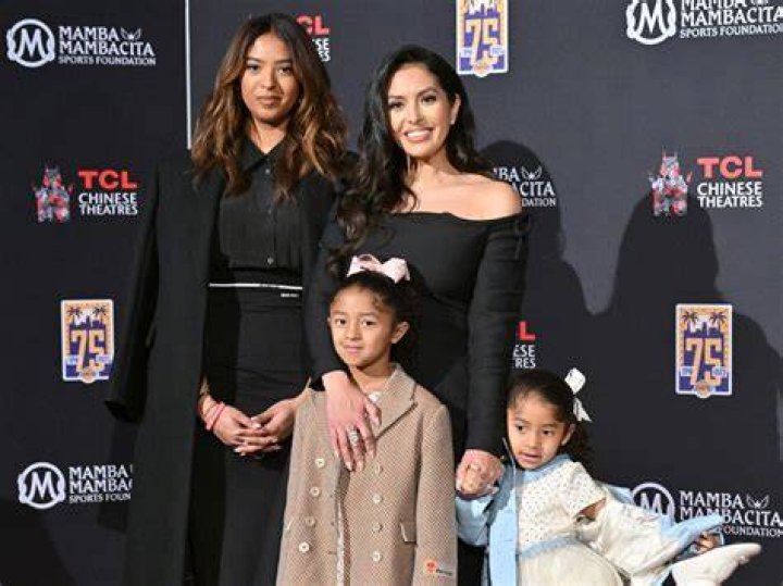 Bianka Bryant, 4, Is ‘Pure Joy’ On Exciting Sea World Adventure With Mom Vanessa & Sister Capri, 23 Mos.