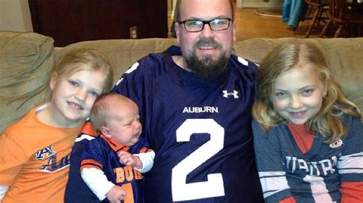 Big Daddy Weave’s Jason Weaver Has Both Feet Amputated – Hollywood Life