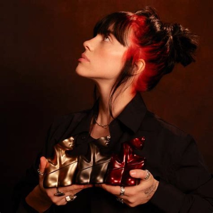 Billie Eilish’s Perfume is Captivating & Long-Lasting: The Perfect Staple Scent