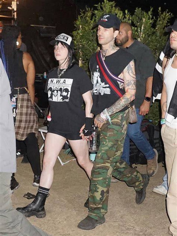 Billie Eilish Slays In Black Shorts For Coachella Date With BF Jesse Rutherford: Photos