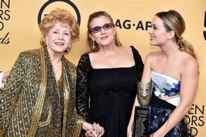 Billie Lourd, Carrie Fisher & Debbie Reynolds