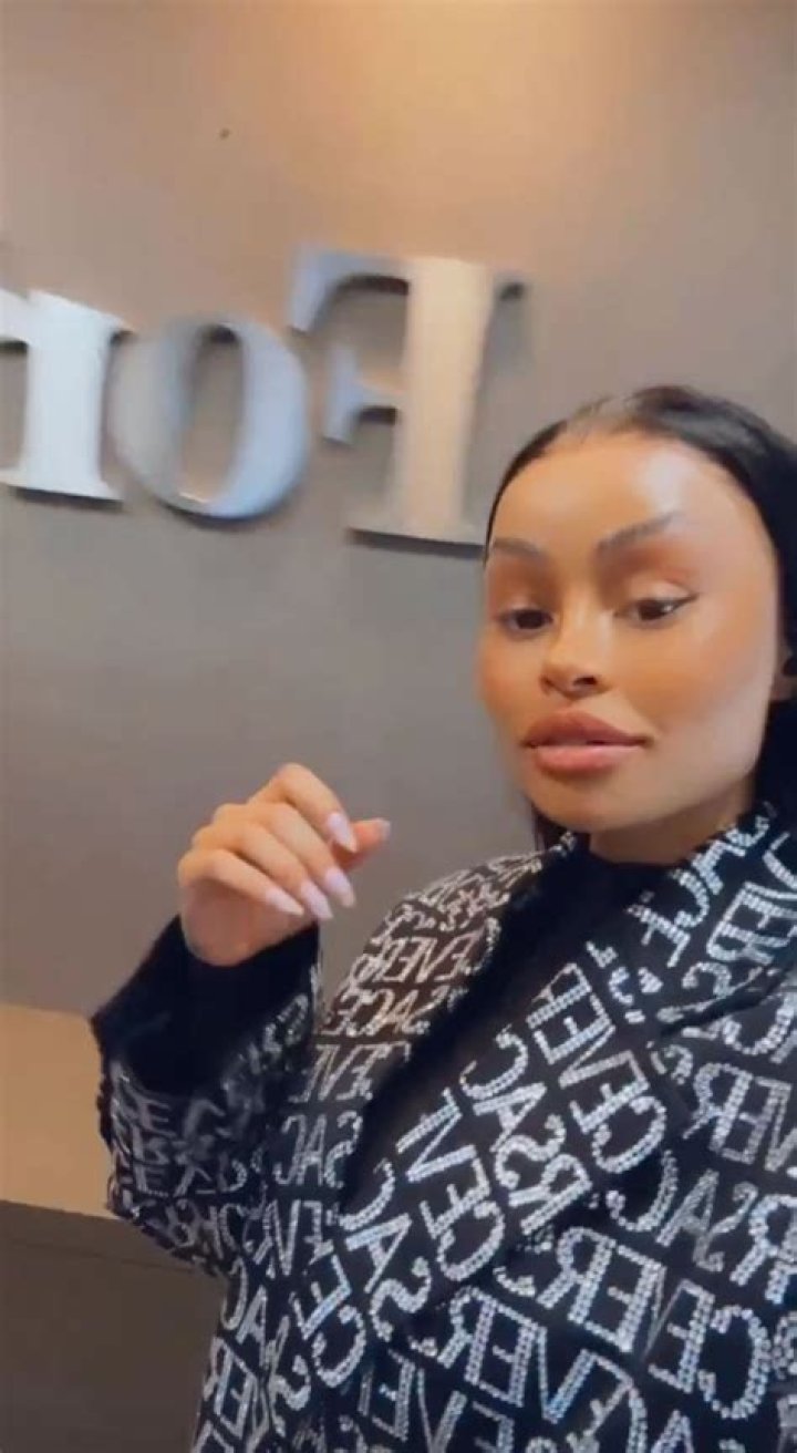 Blac Chyna Fans Drag Her For Promoting ‘Blunt’ Brand On Social Media: ‘This Will Make You Look Good In Court’
