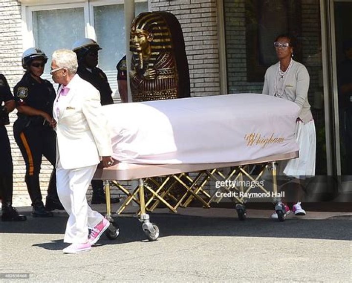 Bobbi Kristina Brown Casket Photo Sold — Disturbing Pic Of Dead Body – Hollywood Life