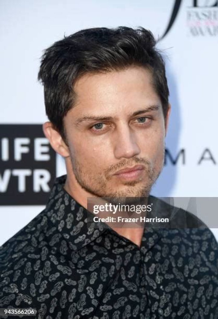 Bonner Bolton — Photos
