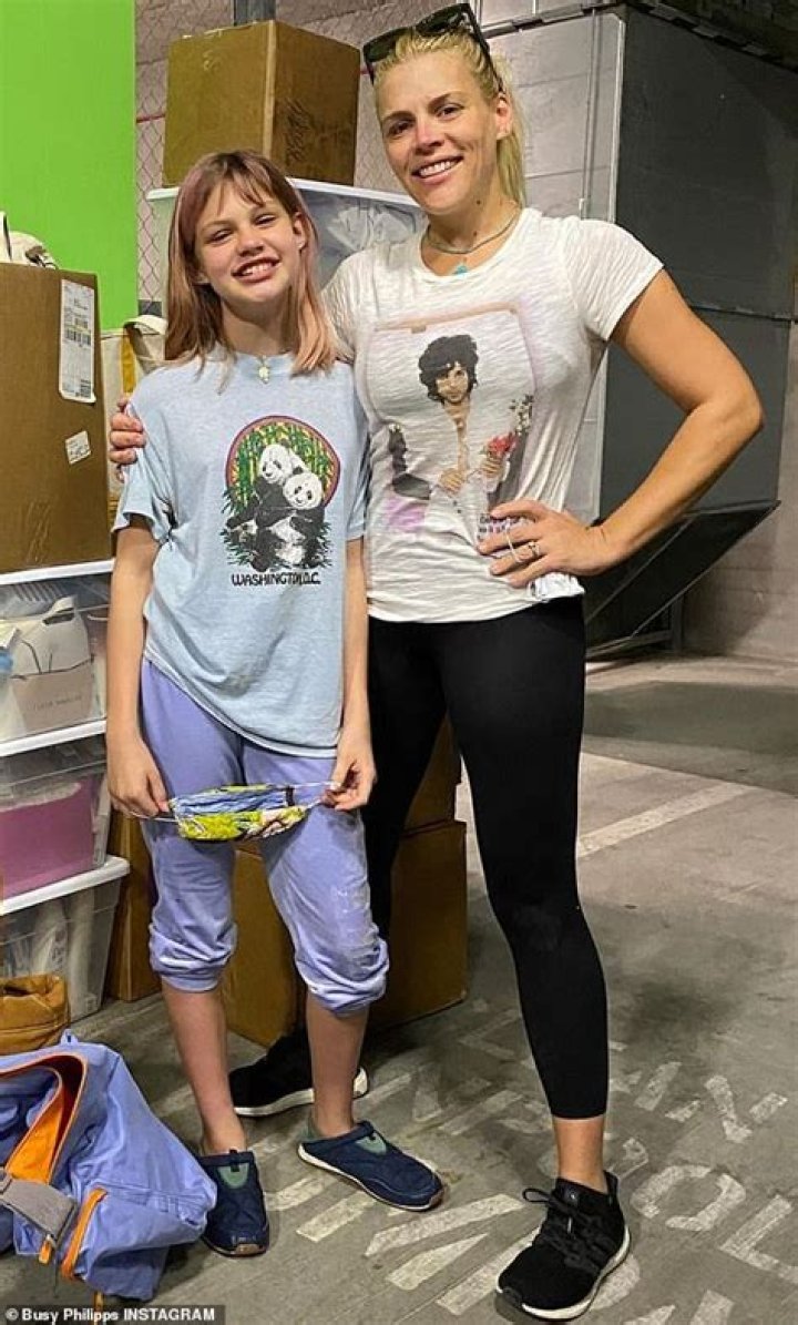 Brie Bella Admits Sister Nikki’s BF Artem Is Her 2-Year-Old Daughter Birdie’s Best Friend: ‘She’s Obsessed’
