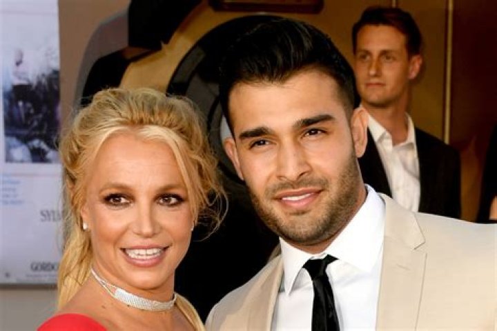 Britney Spears & Sam Asghari Reportedly Finalize Divorce 8 Months After Separating