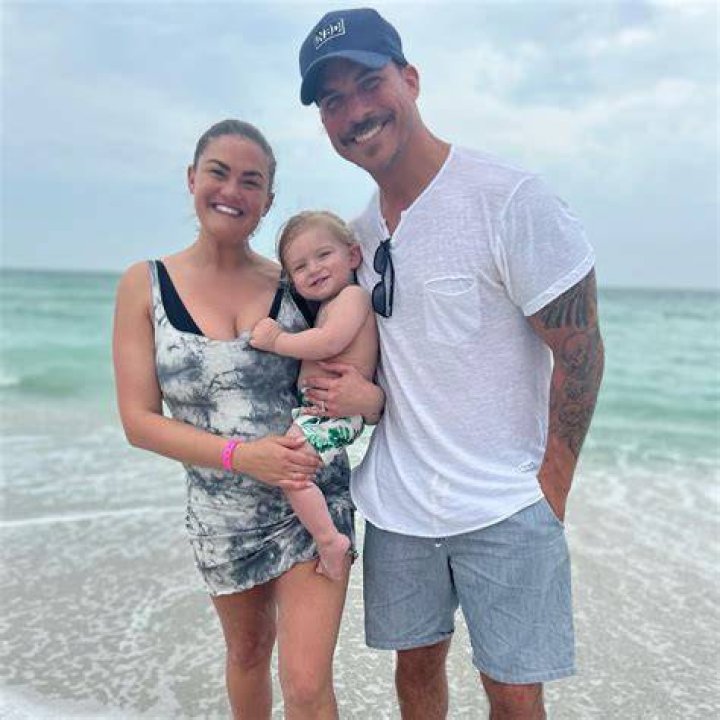 Brittany Cartwright Rocks Fendi Swimsuit In Mexico After 40 Lb. Weight Loss: ‘Thirst Trap’